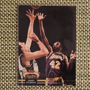 James Worthy Basketball Card